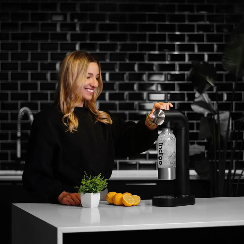 Sparkling Water and Health: Benefits, Effects, and Common Myths